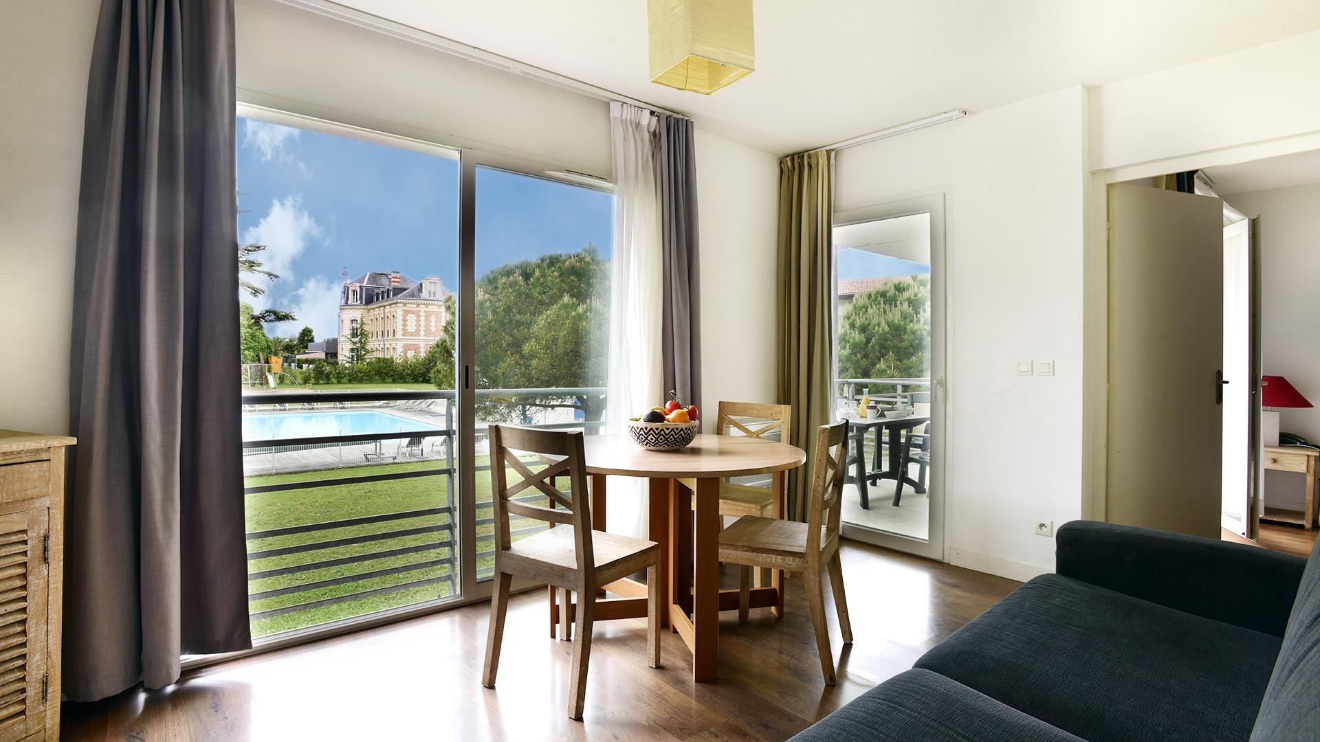 Vacanceole - Le Domaine Du Chateau - La Rochelle / Ile De Re Aparthotel ลากอร์ ภายนอก รูปภาพ