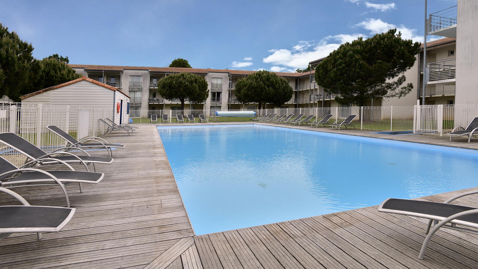 Vacanceole - Le Domaine Du Chateau - La Rochelle / Ile De Re Aparthotel ลากอร์ ภายนอก รูปภาพ