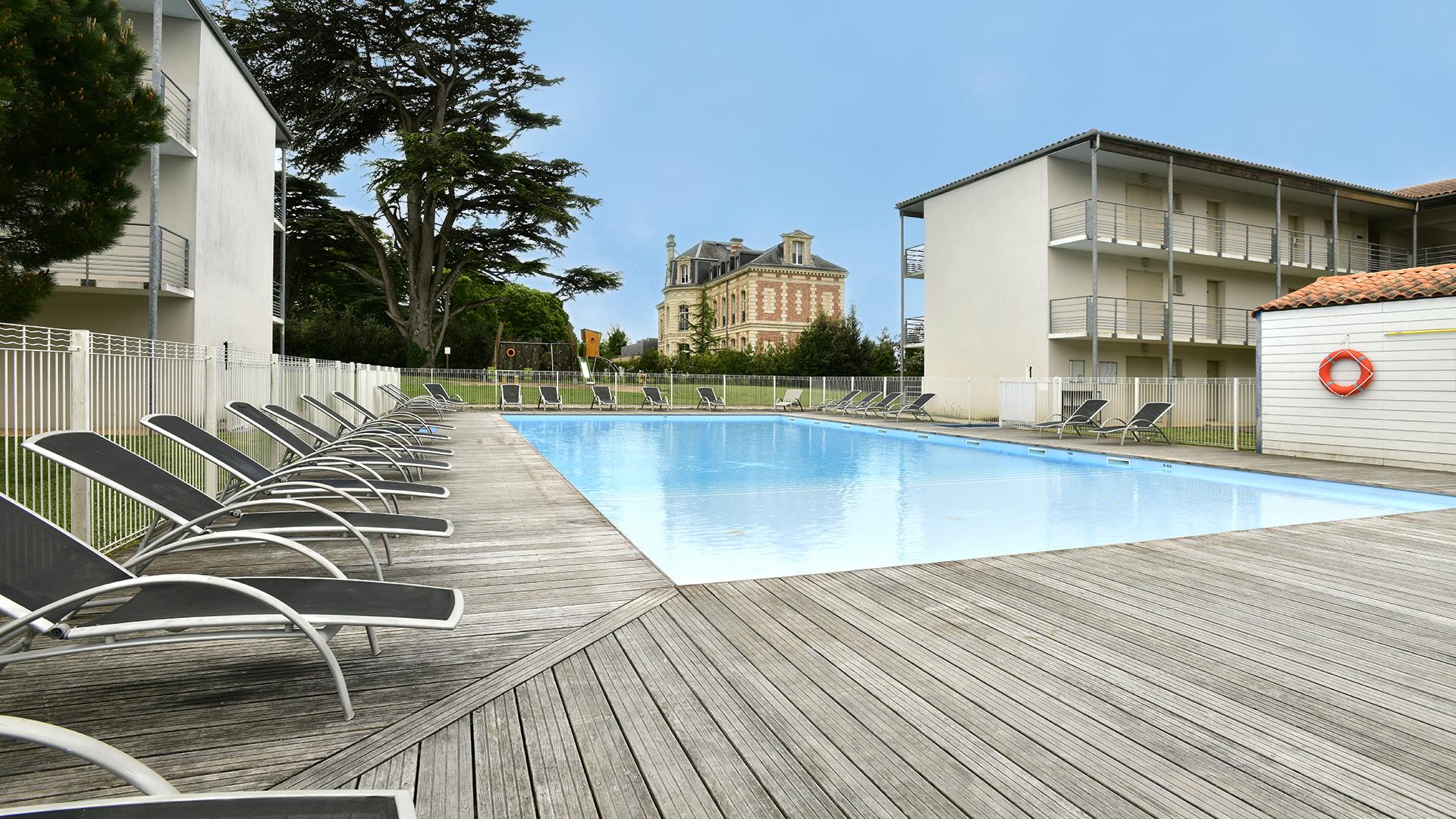 Vacanceole - Le Domaine Du Chateau - La Rochelle / Ile De Re Aparthotel ลากอร์ ภายนอก รูปภาพ